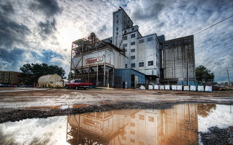 Industrial Grain Elevator