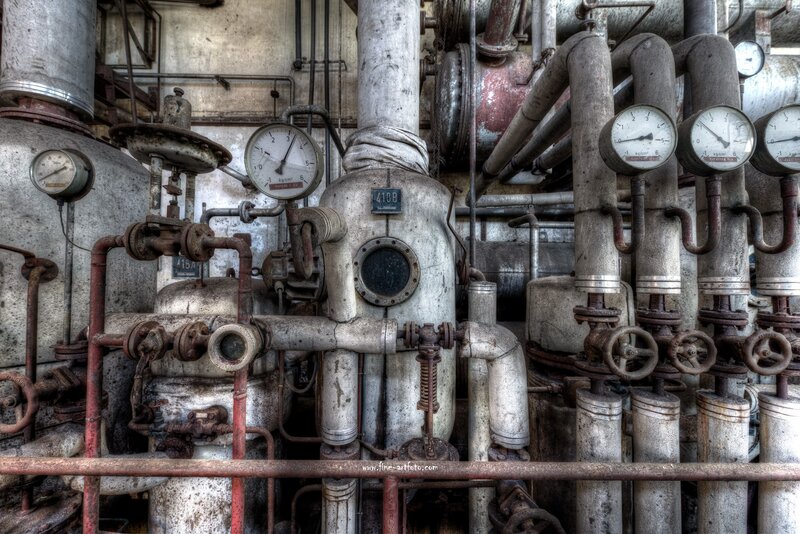 Industrial Machinery — Gray