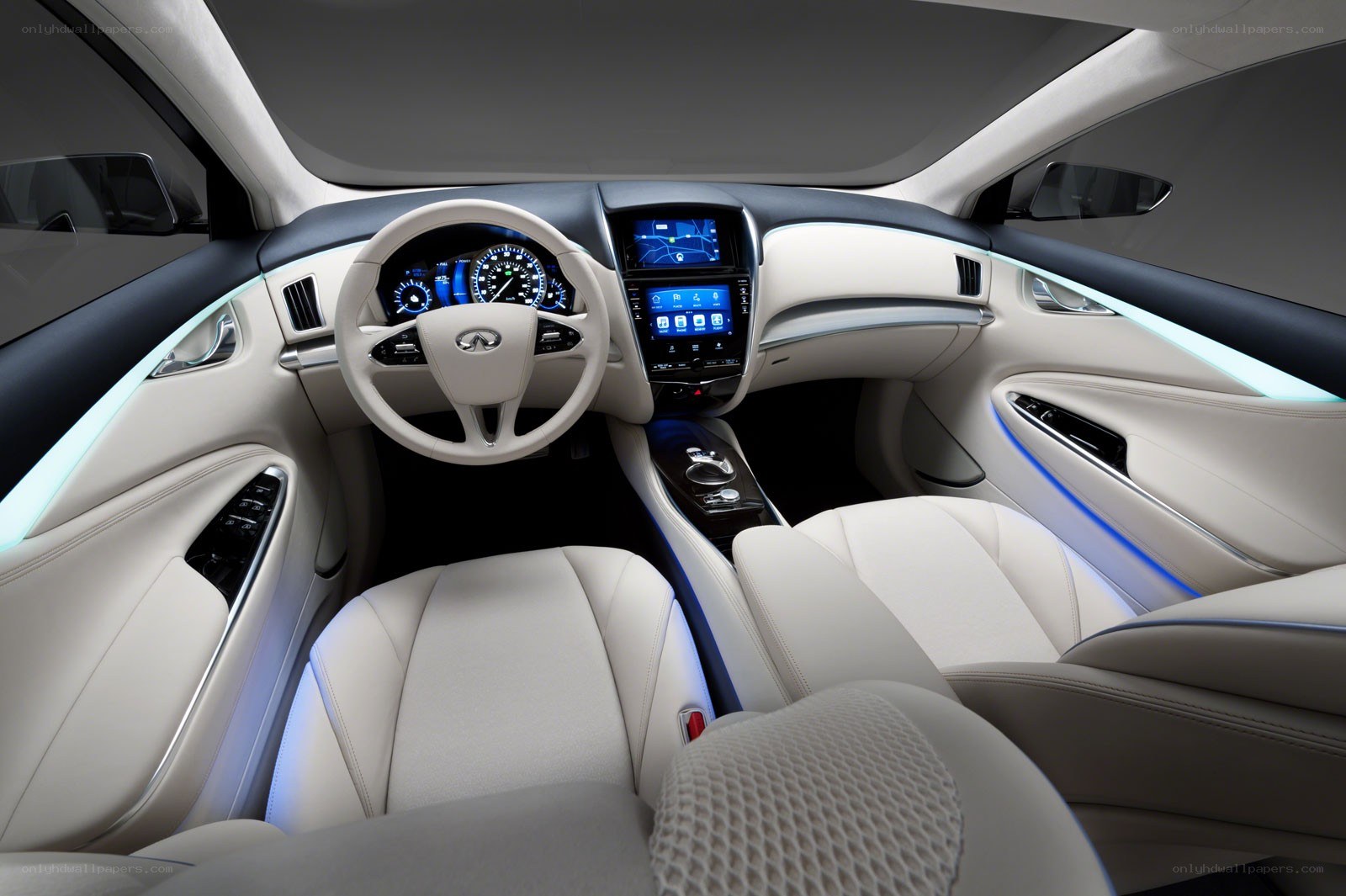 Infiniti concept car interior
