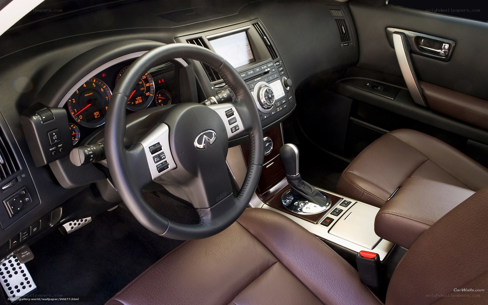 Infiniti G35 interior