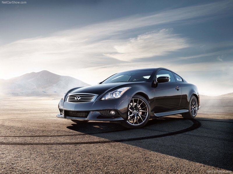 Infiniti G37 Coupe on desert road