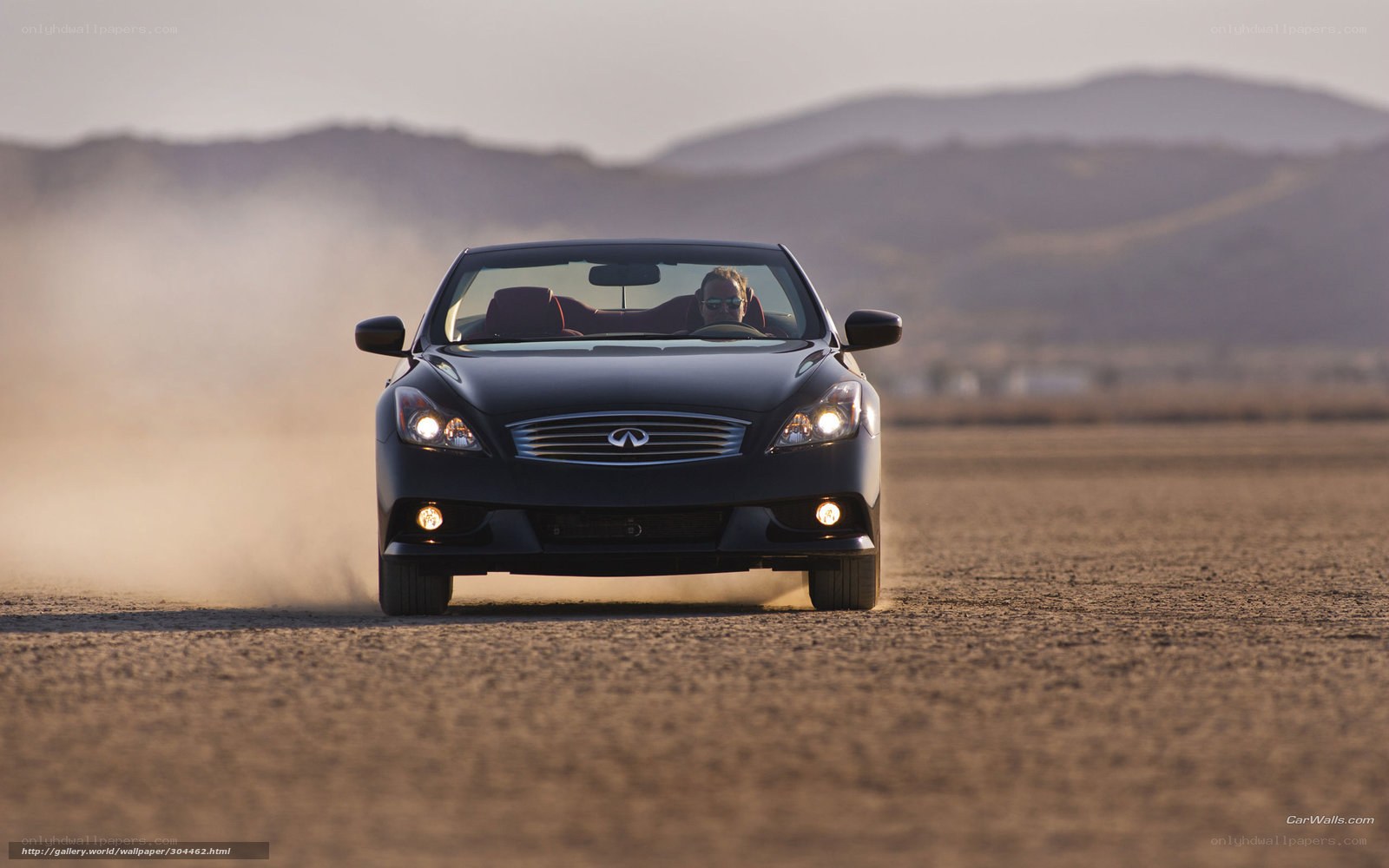 Infiniti G37 driving on dirt