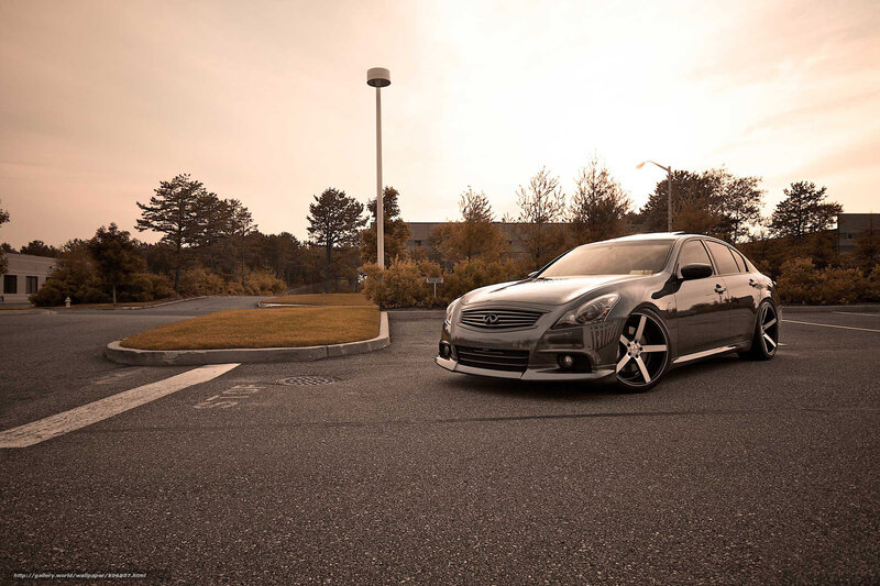 Infiniti G37 in parking lot