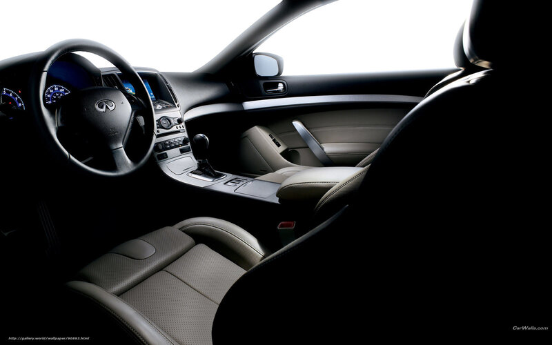 Infiniti interior dashboard