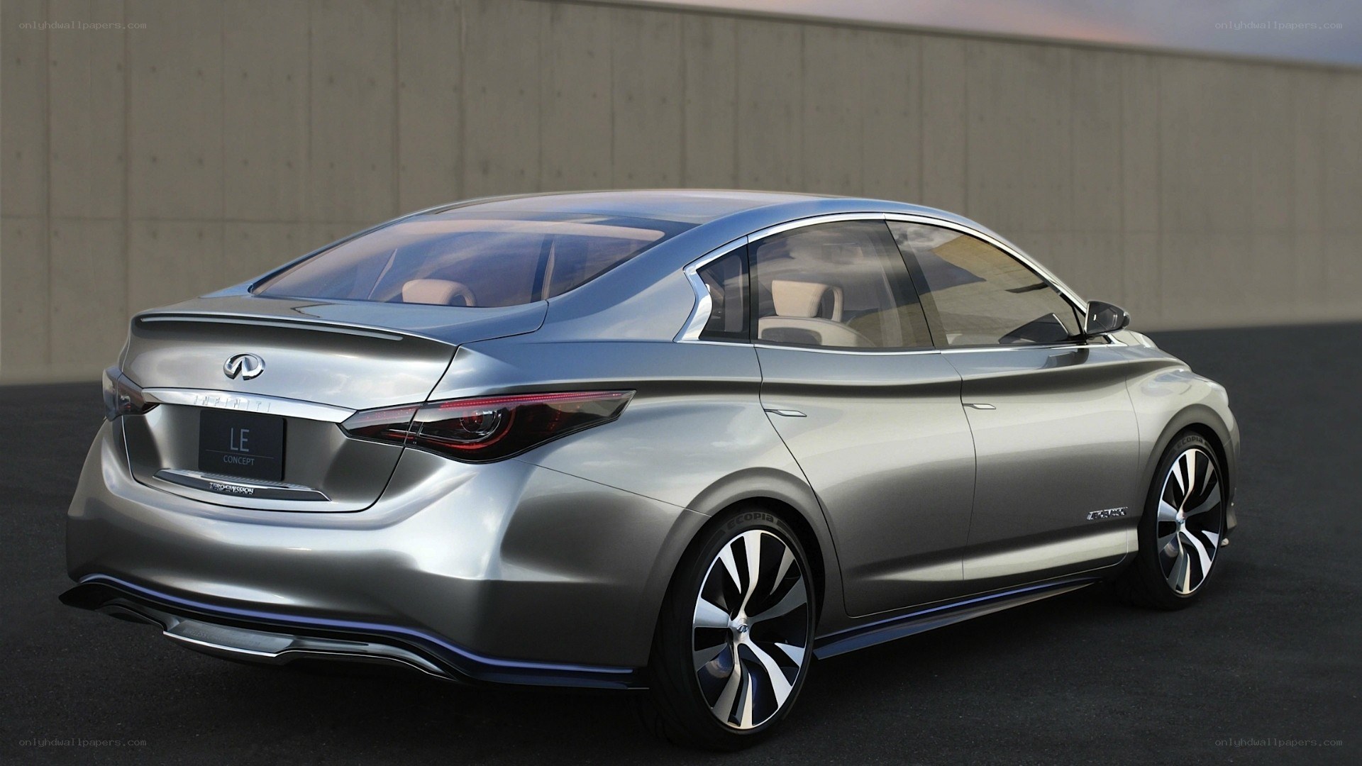 Infiniti LE Concept car