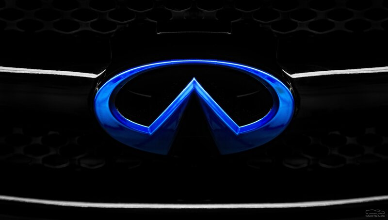 Infiniti logo on car grille