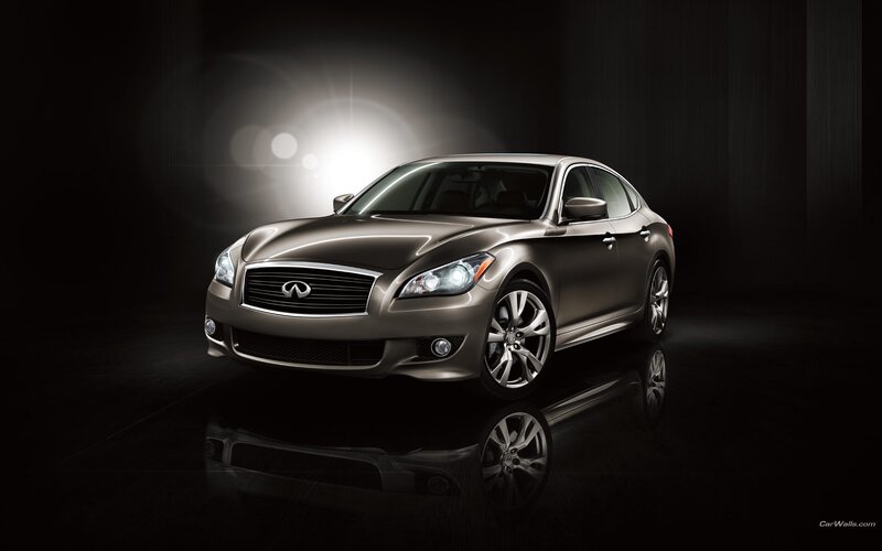 Infiniti M37 sedan