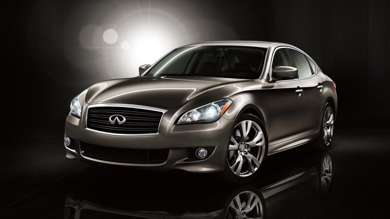 Infiniti sedan in studio