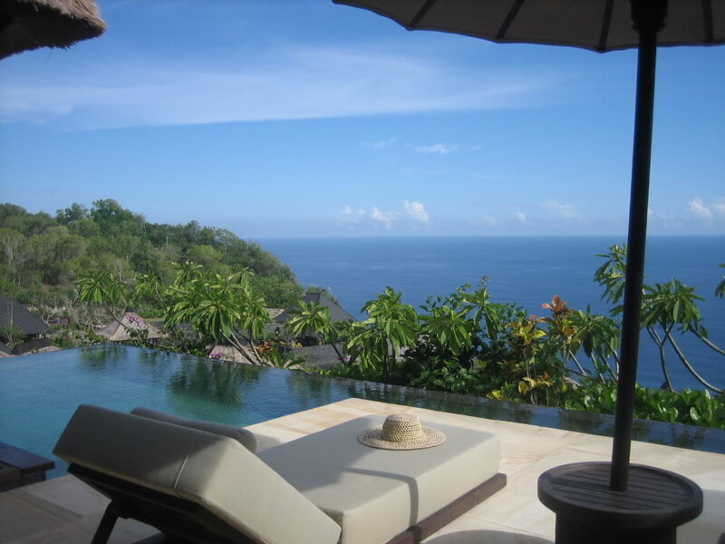 Infinity Pool with Ocean View — Blue