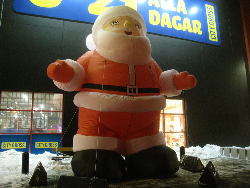 Inflatable Santa Claus — Red