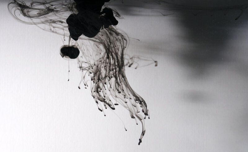 ink dispersing in water