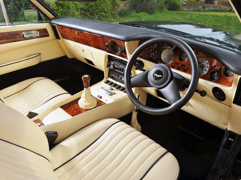 Interior of Classic Car — Cream, Calm