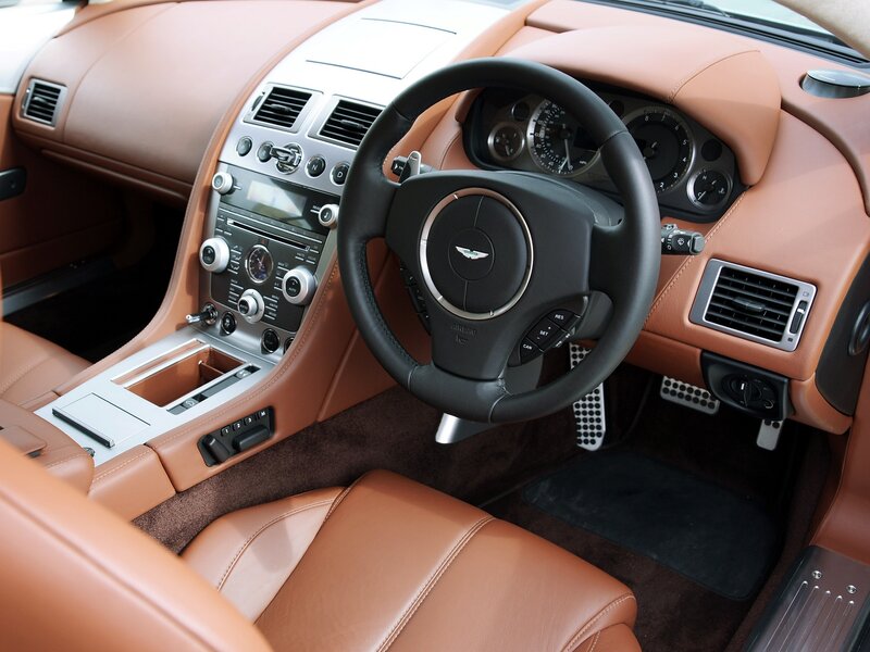 Interior of Luxury Car — Brown, Luxurious, Photograph, Steering Wheel, Dashboard