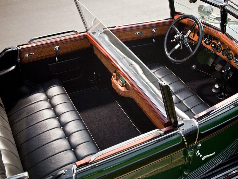 Interior of Vintage Car — Black, Classic, Afternoon