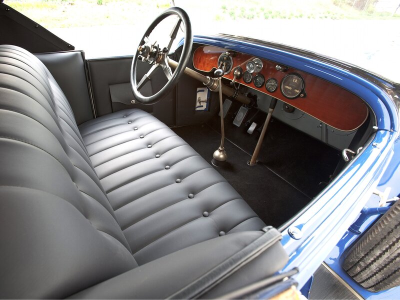 Interior of Vintage Car — Blue, Classic