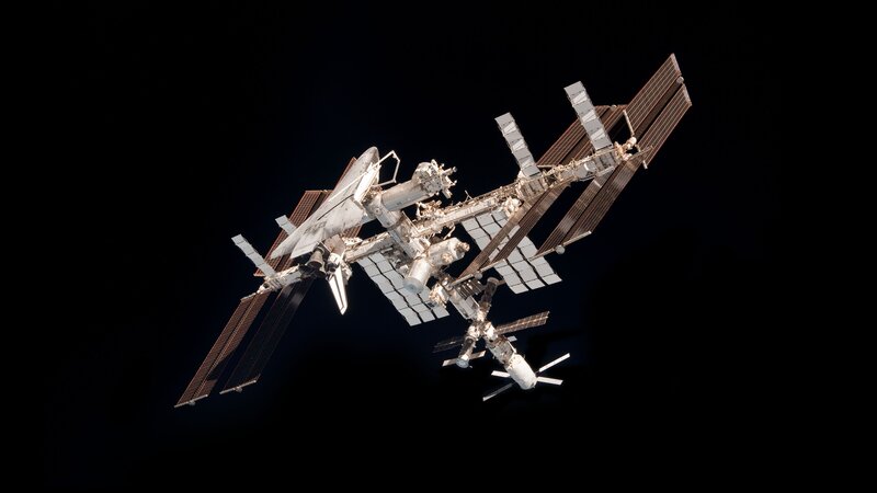 International Space Station — Black, Dramatic, Night, Photograph, Solar Panels, Spacecraft, Earth