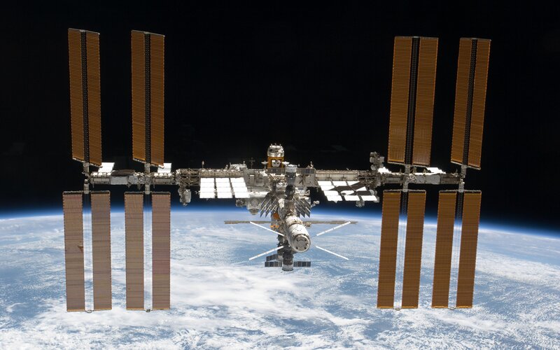 International Space Station — Blue, Dramatic, Photograph, Earth, Solar Panels, Spacecraft