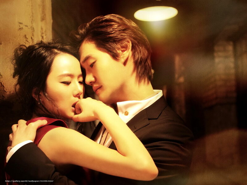 intimate couple in warm light