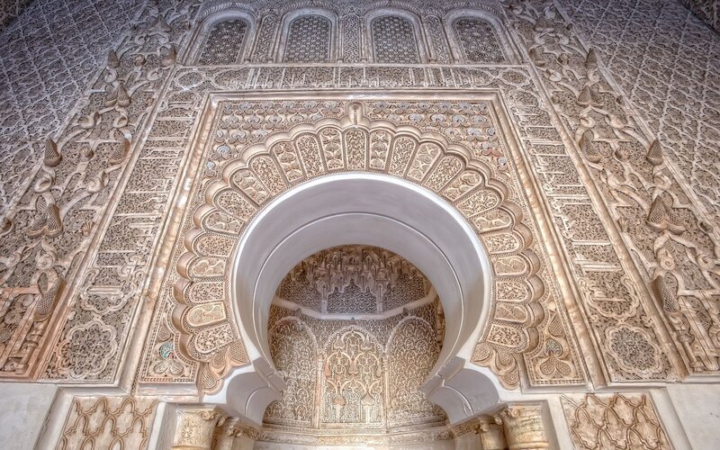 intricate arabesque archway