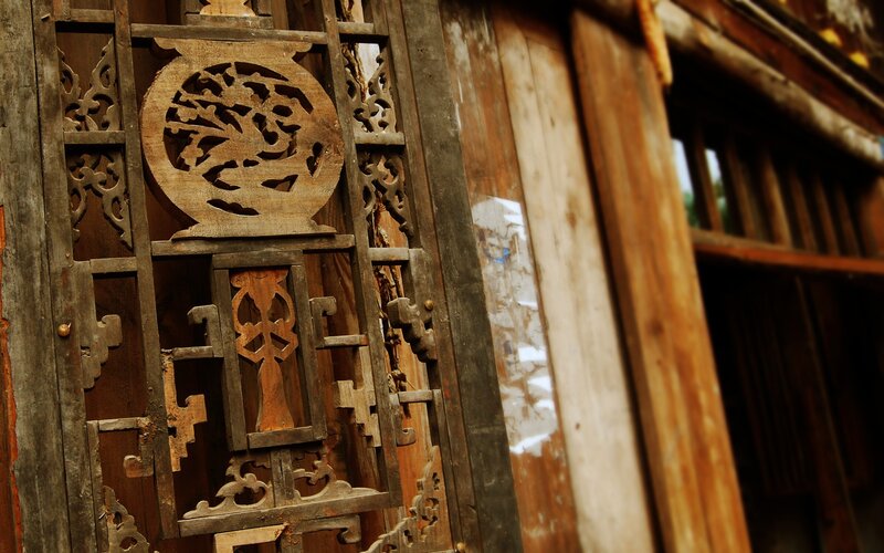 intricate wooden carving details
