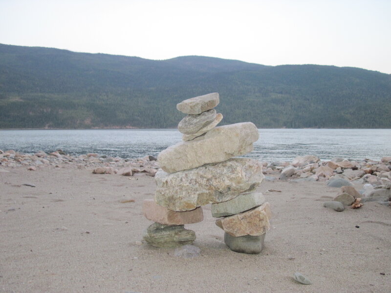 Inukshuk on Beach — Gray