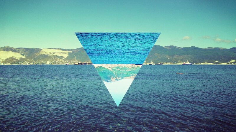 Inverted Triangle Overlay