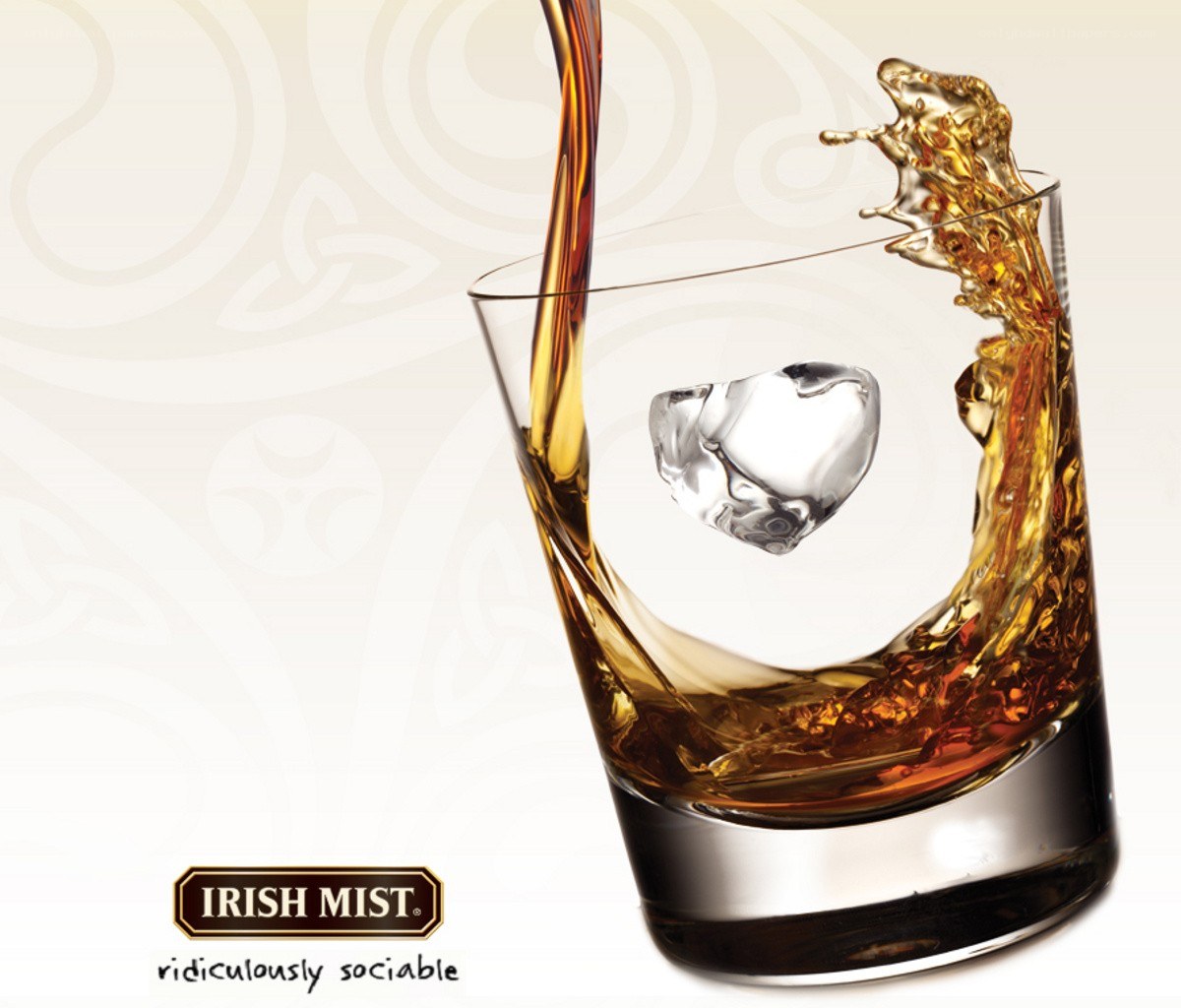 Irish Mist whiskey pour