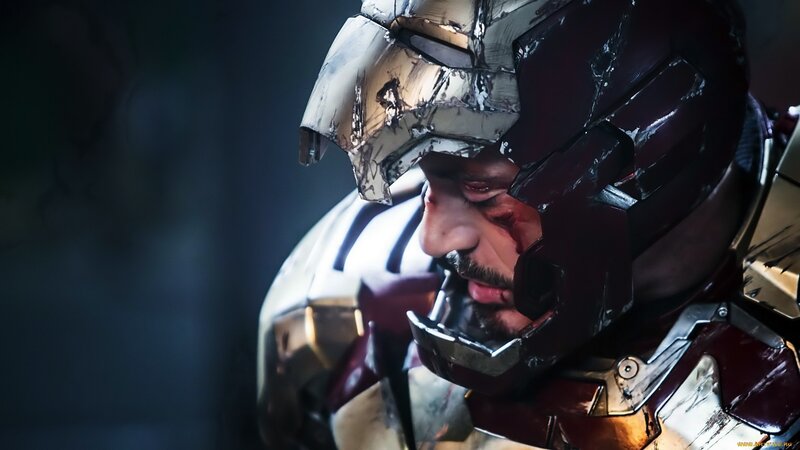 Iron Man in Damaged Armor — Red