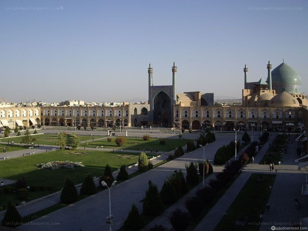 Isfahan's Naqsh-e Jahan Square