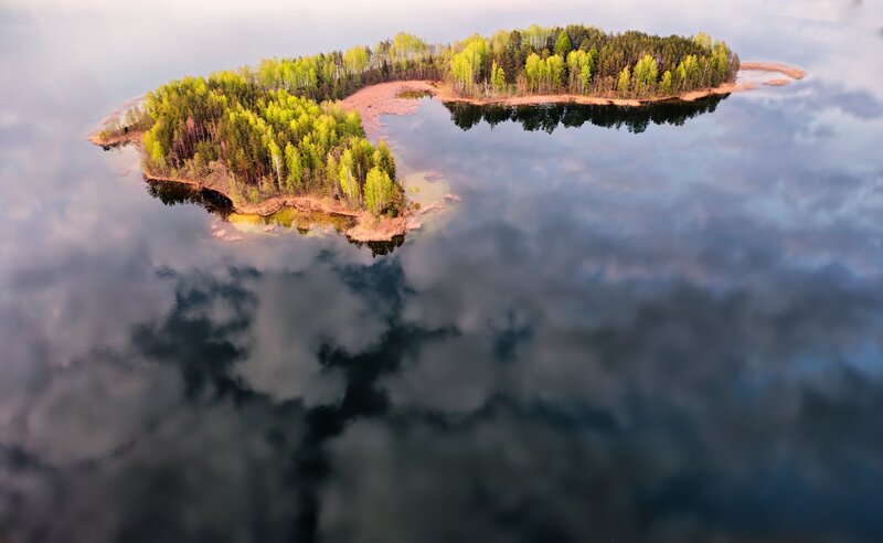 Island in Calm Lake — Green