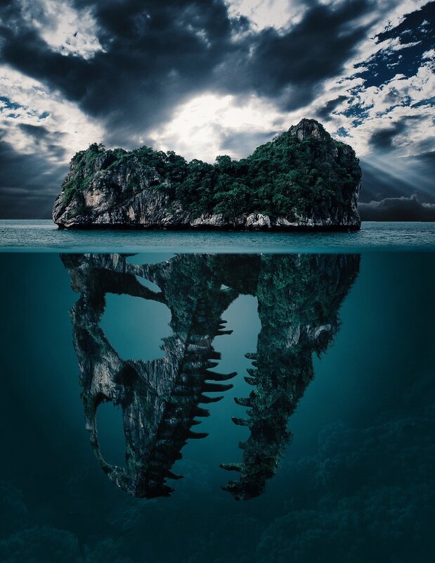 Island Skull Reflection — Blue