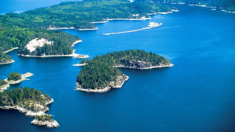 Islands in Blue Water — Serene