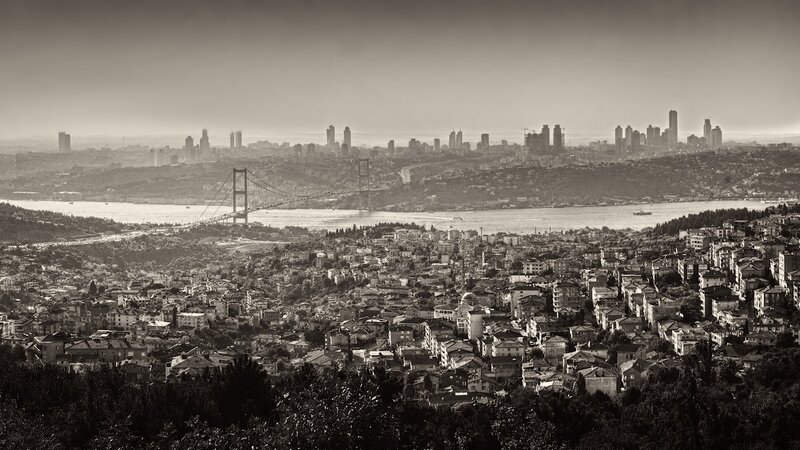 Istanbul Cityscape — Black