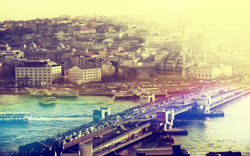 Istanbul Cityscape — Yellow