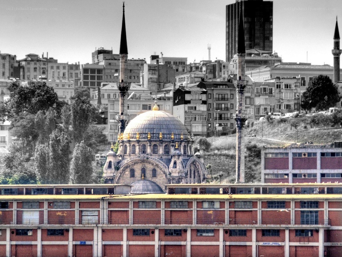 Istanbul mosque with modern city