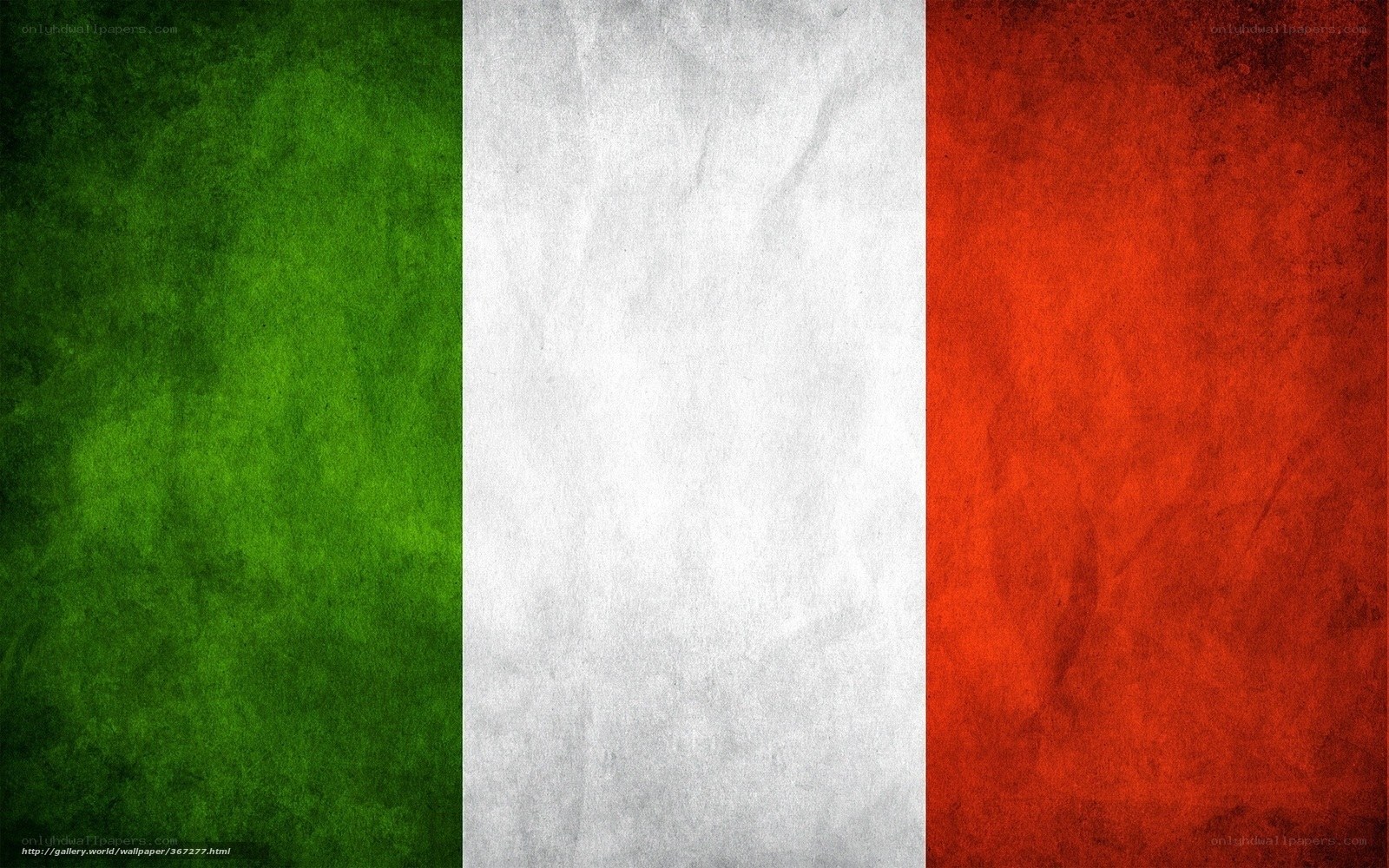 Italian flag with grunge texture