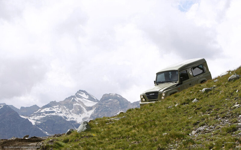 Iveco off-road vehicle in mountains