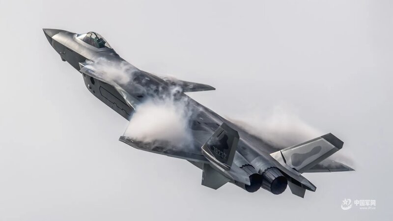 J-20 Stealth Fighter Jet — Gray