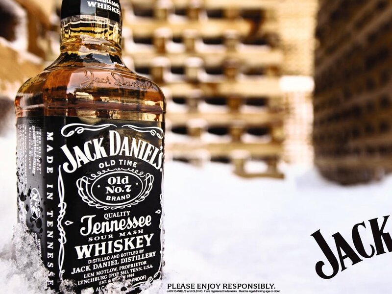 Jack Daniel's Bottle in Snow — Black
