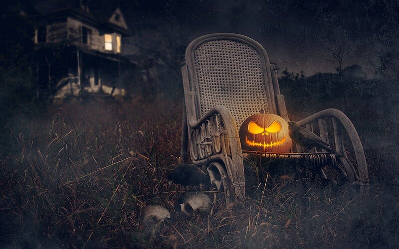 Jack-o'-lantern on Chair