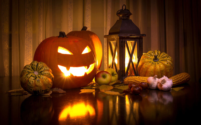 Jack-o'-lantern on Table — Orange