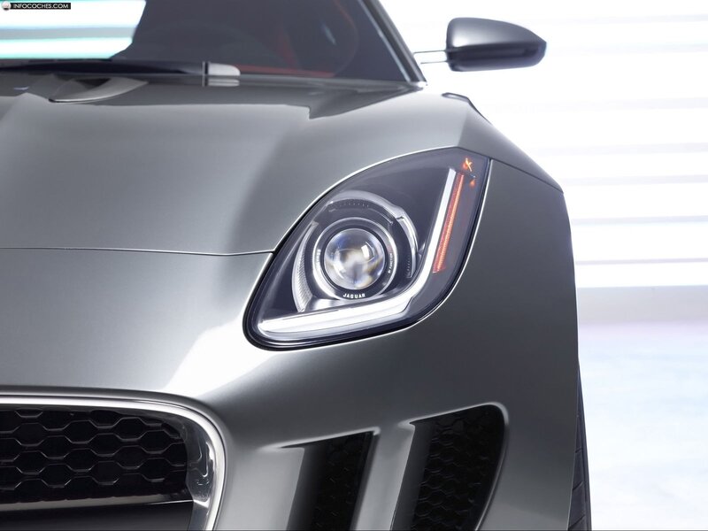 Jaguar F-Type headlight detail