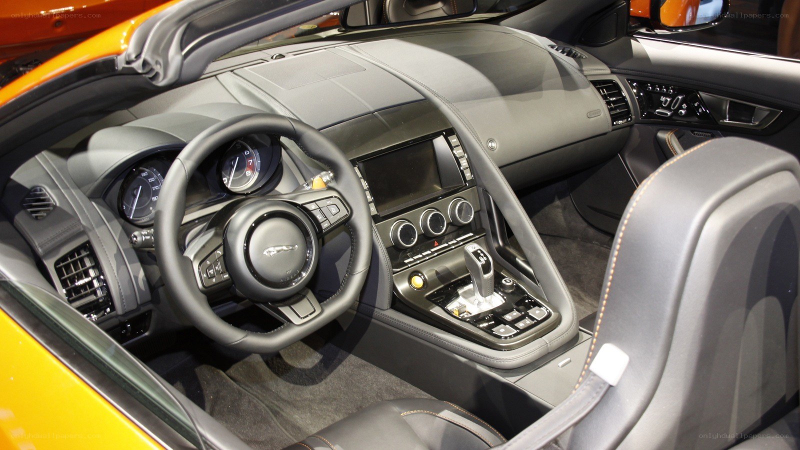 Jaguar F-Type interior