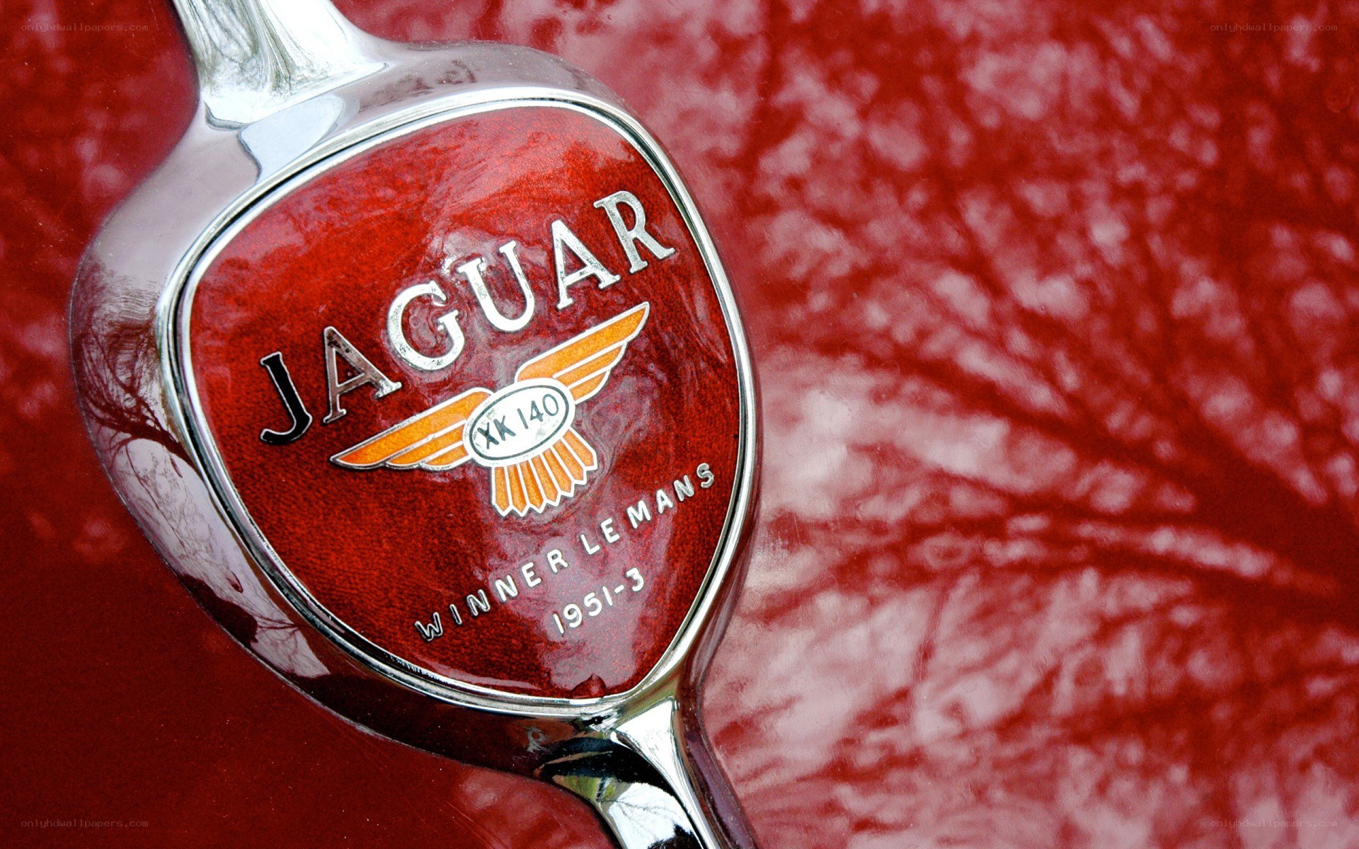 Jaguar XK140 emblem