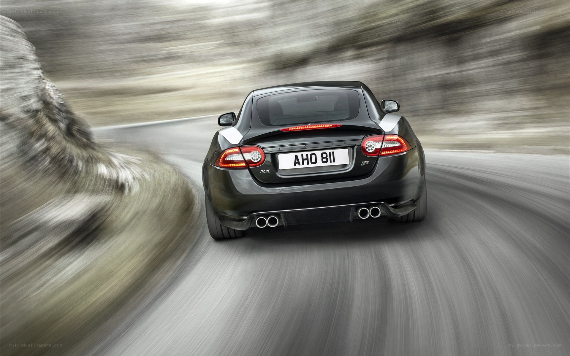 Jaguar XKR in motion