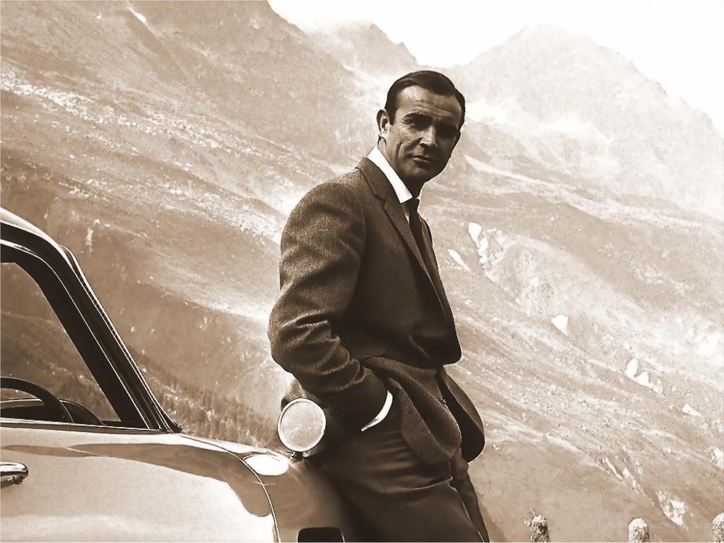 James Bond in the mountains