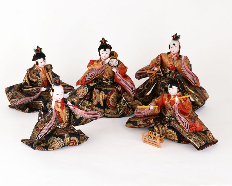 Japanese doll set