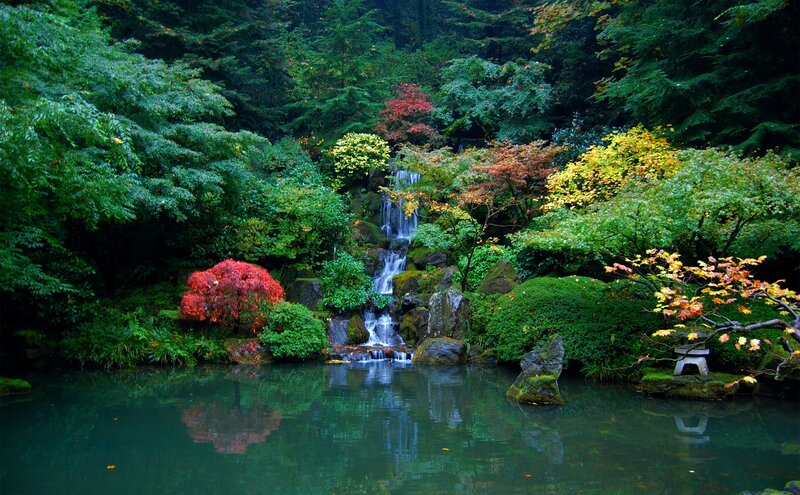 Japanese Garden Waterfall — Green