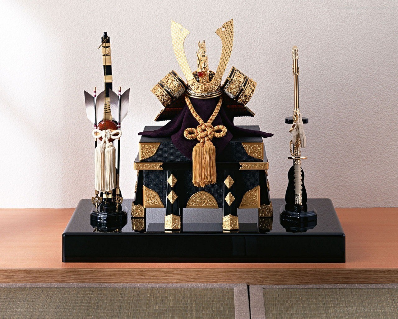 Japanese samurai armor display