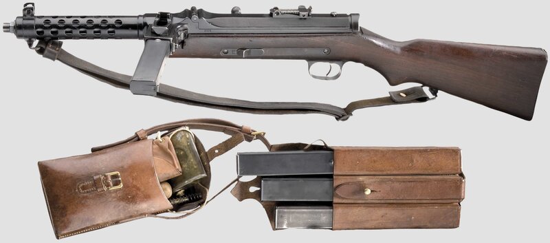 Japanese Type 100 submachine gun
